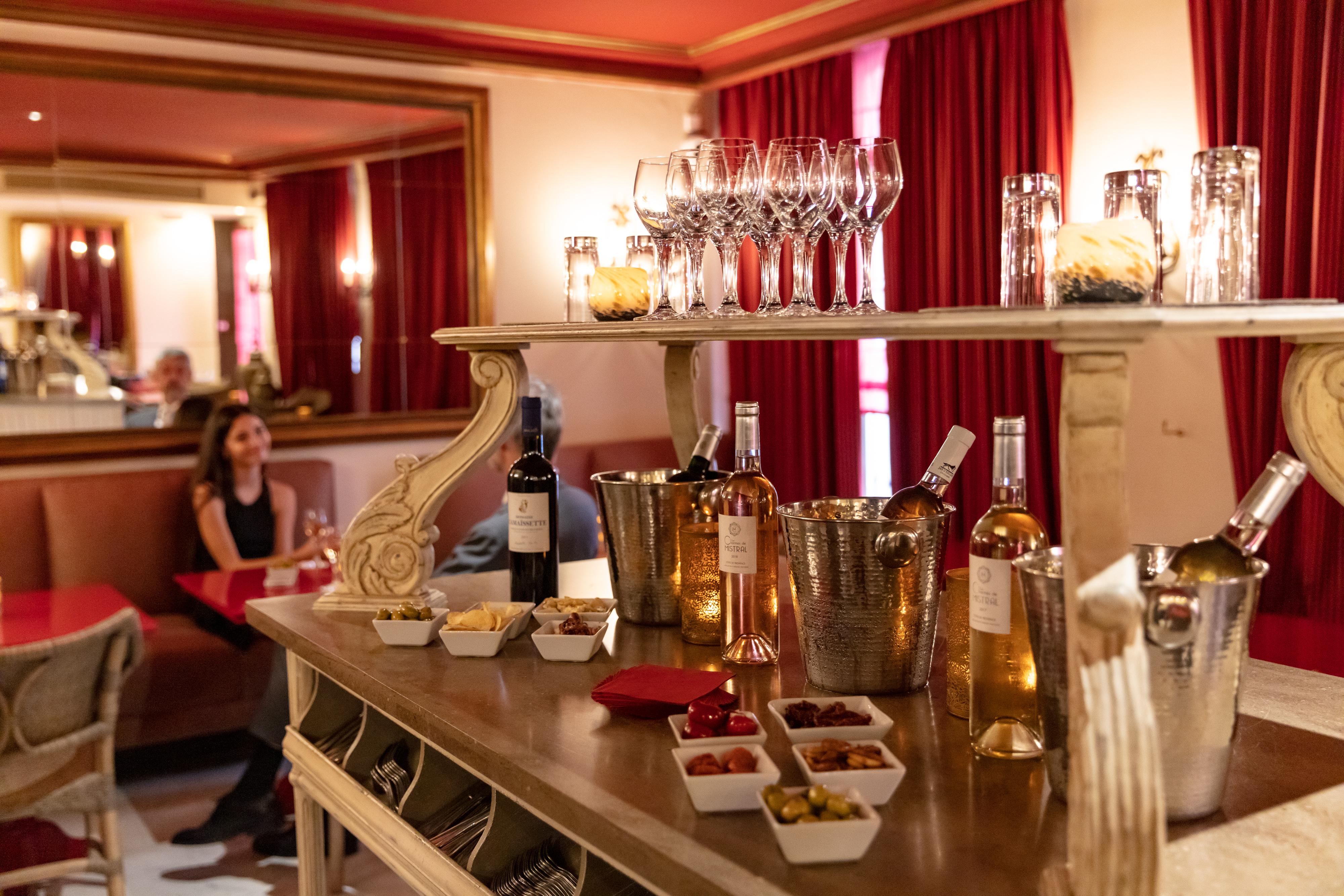 Le Cavendish Hotell Cannes Exteriör bild