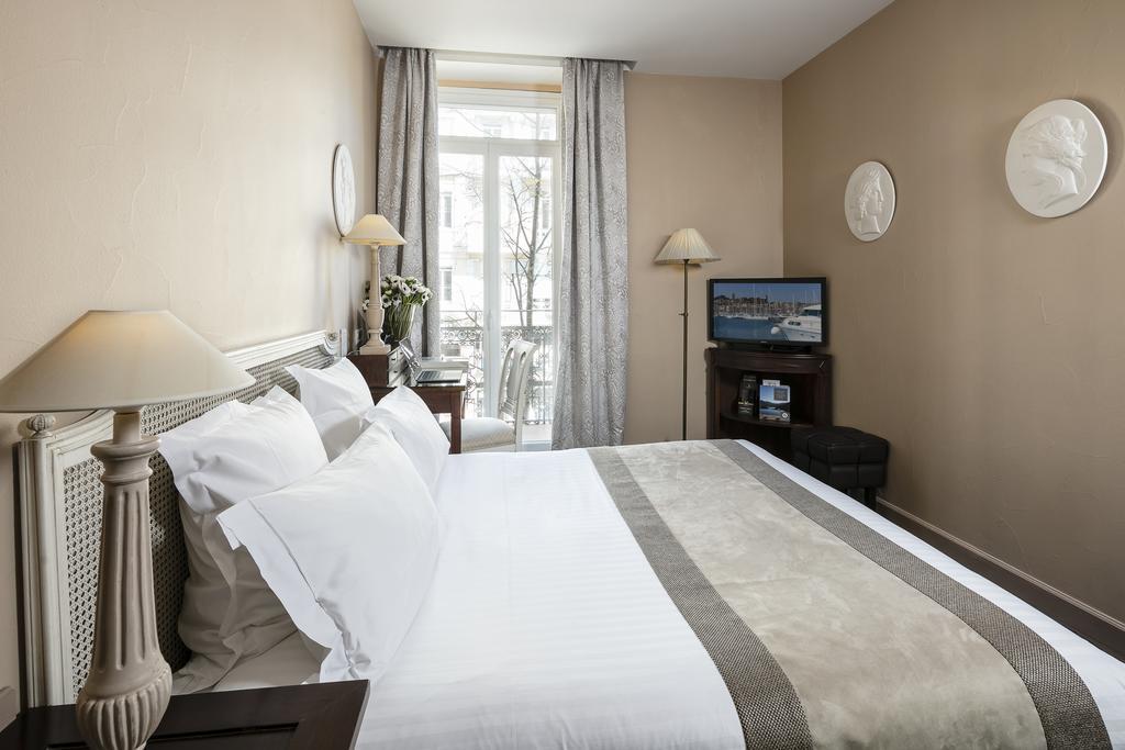 Le Cavendish Hotell Cannes Exteriör bild